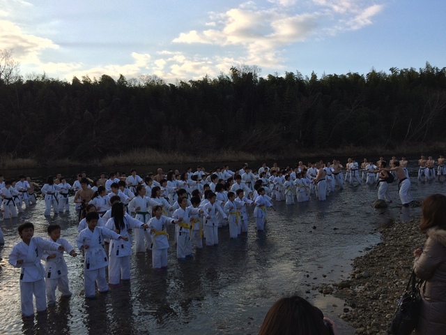 １月１１日　 寒稽古 に参加致しました。